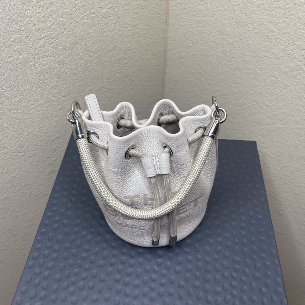 Marc Jacobs Bucket Bag